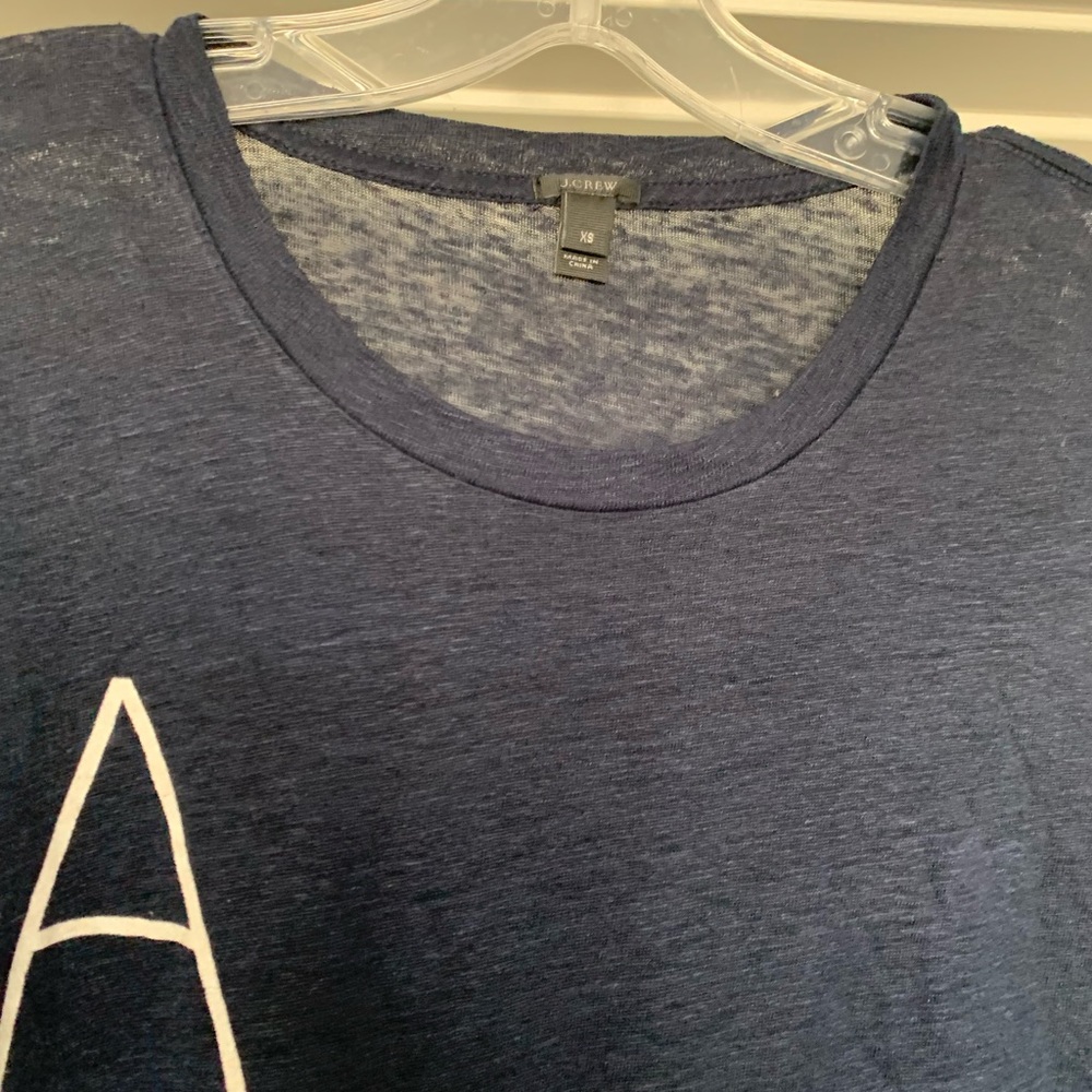 “Amazing” Linen T-shirt - Picture 2 of 5
